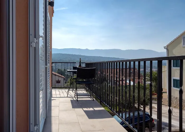 Antonella Lägenhet *